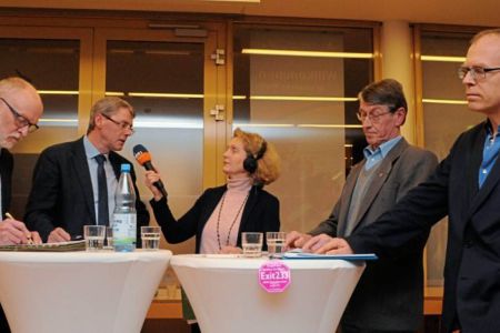 Image - Befürworter und Gegner eines E-233-Ausbaus diskutieren